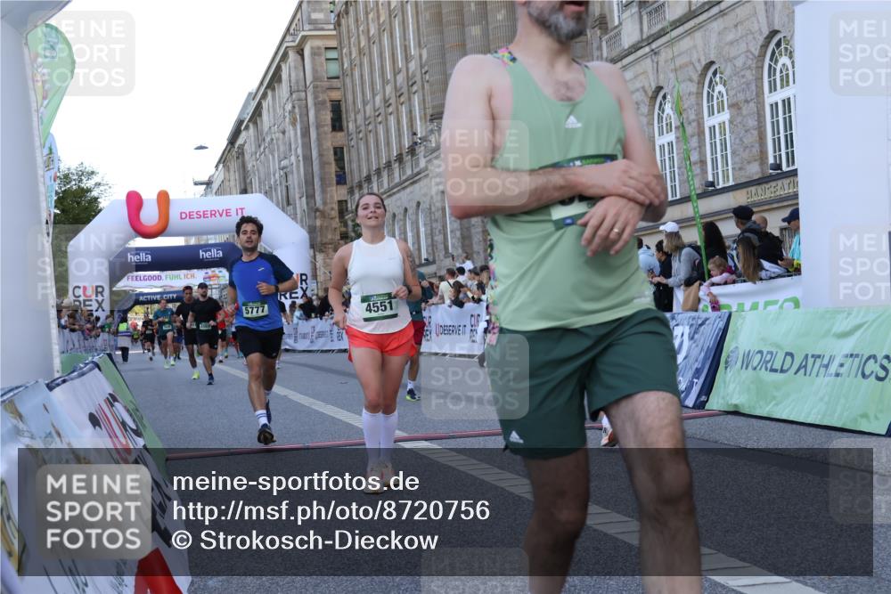 07.09.2025 - BARMER Alsterlauf Strokosch-Dieckow http://msf.ph/oto/8720756 07.09.2025 09:48:34 Ziel 2626, 2891, 3563, 3767, 3901, 4304, 4551, 4785, 5208, 5487, 5592, 5606, 5696, 5777, 6244, 8317 meine-sportfotos.de