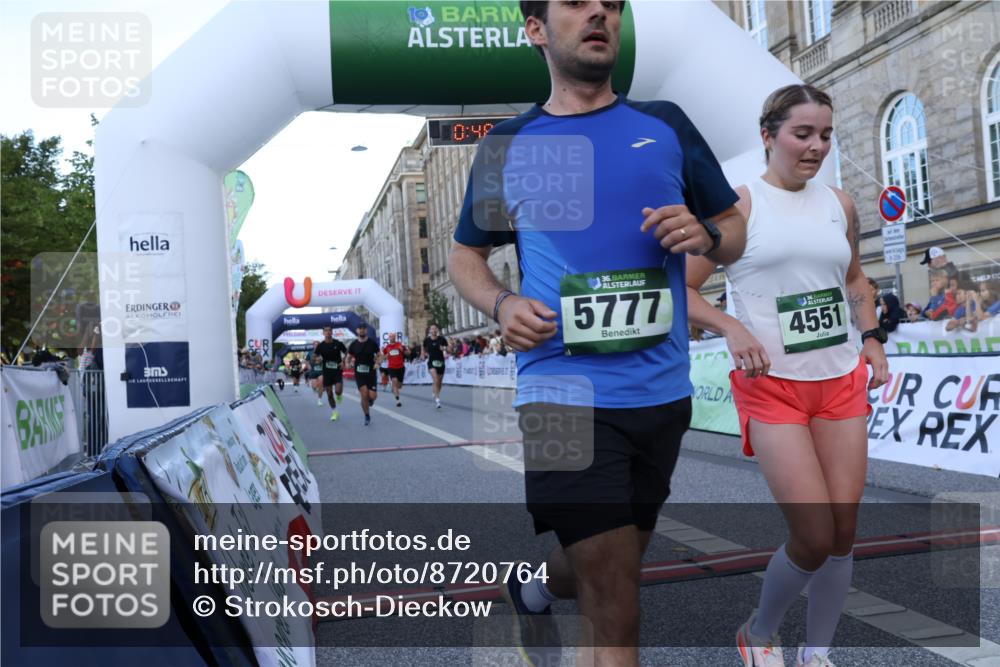 07.09.2025 - BARMER Alsterlauf Strokosch-Dieckow http://msf.ph/oto/8720764 07.09.2025 09:48:36 Ziel 2891, 3290, 3563, 3711, 3767, 3901, 4304, 4551, 5208, 5487, 5592, 5606, 5696, 5777, 6244, 8317 meine-sportfotos.de
