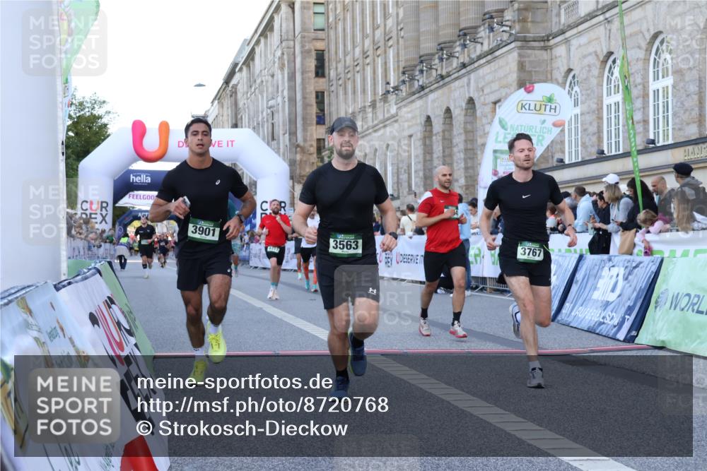 07.09.2025 - BARMER Alsterlauf Strokosch-Dieckow http://msf.ph/oto/8720768 07.09.2025 09:48:38 Ziel 2954, 3206, 3290, 3563, 3711, 3767, 3901, 4304, 4551, 5208, 5380, 5487, 5606, 5628, 5696, 5777, 6244, 8317 meine-sportfotos.de