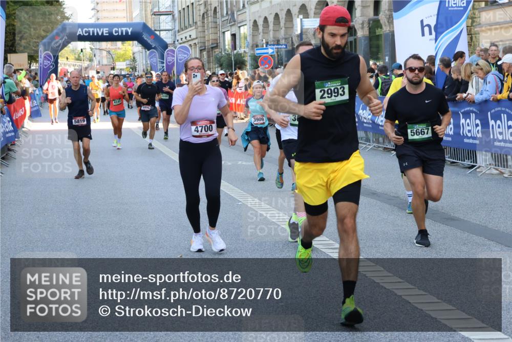 07.09.2025 - BARMER Alsterlauf Strokosch-Dieckow http://msf.ph/oto/8720770 07.09.2025 09:59:21 Ziel 2180, 2265, 2269, 2313, 2348, 2731, 2732, 2757, 2842, 3116, 3155, 3283, 3309, 3369, 3743, 4036, 4176, 4197, 4334, 4464, 4590, 4629, 4635, 4681, 4682, 4726, 4741, 4871, 4984, 5048, 5238, 5339, 5452, 5515, 5576, 5705, 5802, 5973, 5990, 5991, 6018, 6118, 6226, 6227, 6236, 6291, 8104, 8111, 8353, 8369, 8397, 8398 meine-sportfotos.de
