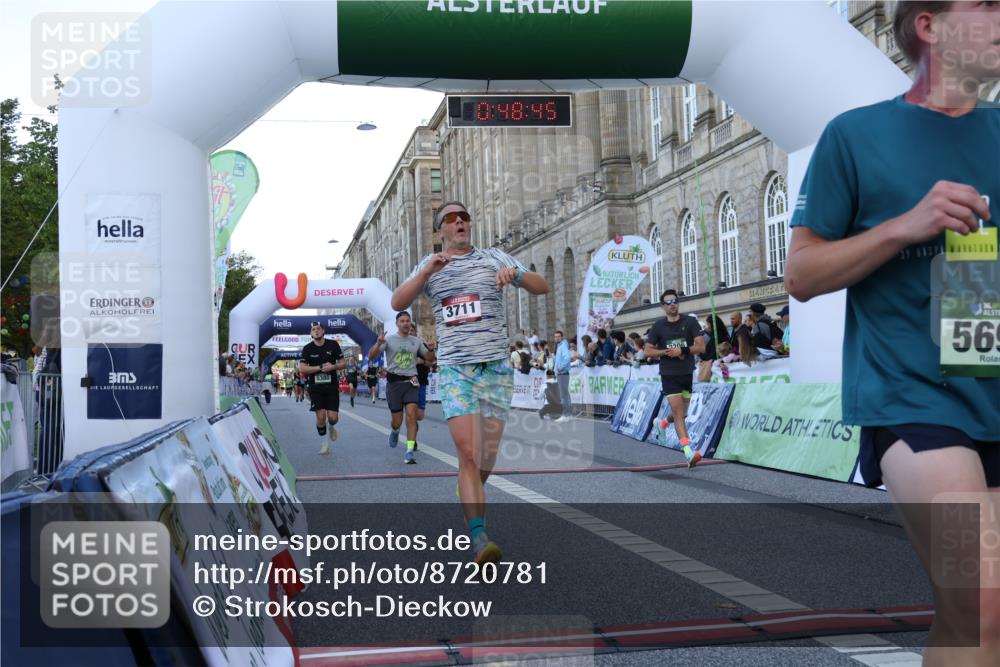 07.09.2025 - BARMER Alsterlauf Strokosch-Dieckow http://msf.ph/oto/8720781 07.09.2025 09:48:43 Ziel 2954, 3206, 3290, 3544, 3563, 3711, 3767, 3901, 4304, 5380, 5628, 5696, 8276, 8317 meine-sportfotos.de
