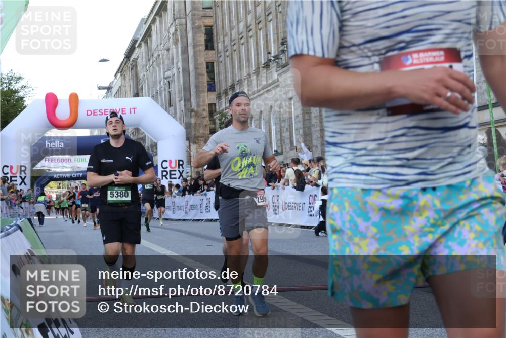 07.09.2025 - BARMER Alsterlauf Strokosch-Dieckow http://msf.ph/oto/8720784 07.09.2025 09:48:45 Ziel 2954, 3206, 3290, 3544, 3711, 4098, 4304, 5380, 5628, 5696, 8276, 8317 meine-sportfotos.de