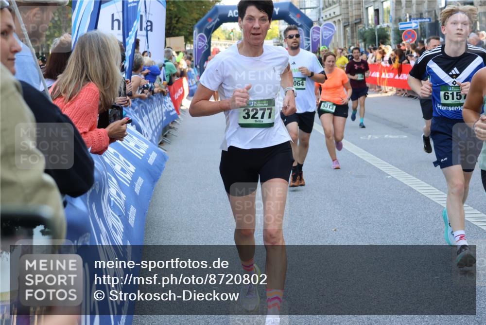 07.09.2025 - BARMER Alsterlauf Strokosch-Dieckow http://msf.ph/oto/8720802 07.09.2025 09:59:15 Ziel 2180, 2265, 2348, 2731, 2732, 2842, 3116, 3155, 3264, 3283, 3309, 3369, 3437, 3438, 3569, 3570, 3763, 4104, 4176, 4197, 4334, 4463, 4590, 4682, 4726, 4840, 4871, 4984, 5038, 5048, 5238, 5437, 5452, 5515, 5705, 5707, 5802, 6118, 6226, 6227, 6236, 6291, 8369, 8398 meine-sportfotos.de
