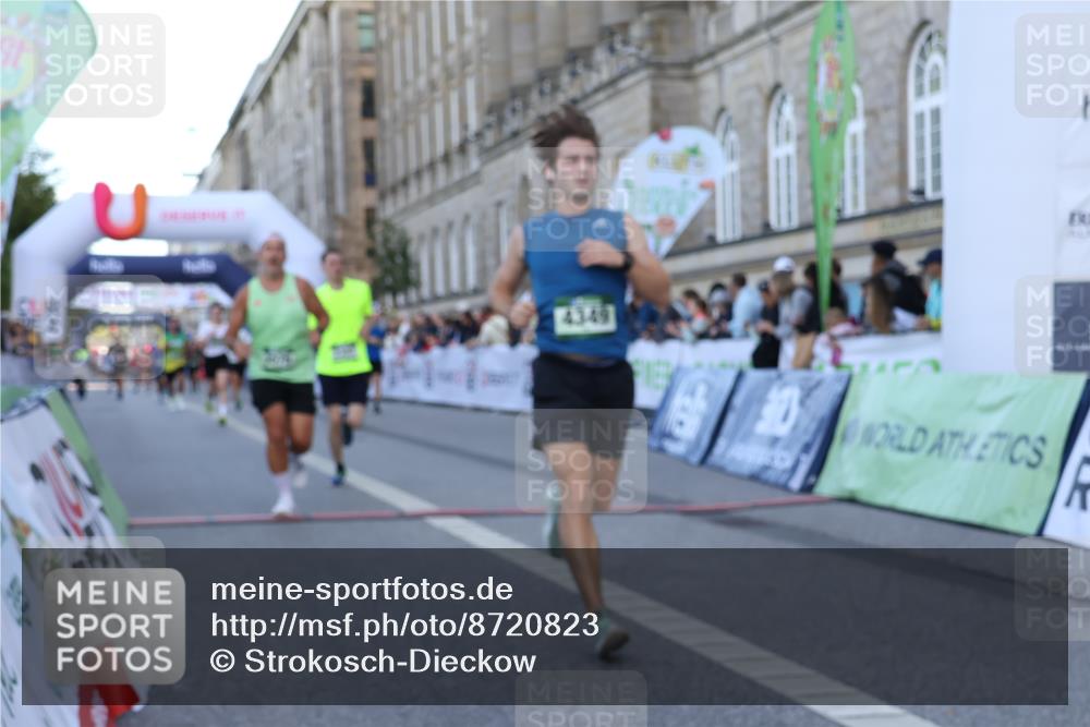 07.09.2025 - BARMER Alsterlauf Strokosch-Dieckow http://msf.ph/oto/8720823 07.09.2025 09:48:59 Ziel 2253, 2383, 2453, 2552, 2941, 3501, 3575, 3983, 4330, 4349, 4870, 4931, 6295 meine-sportfotos.de