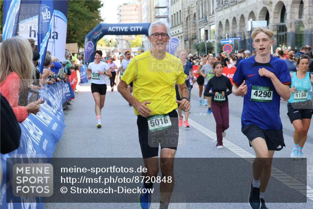 07.09.2025 - BARMER Alsterlauf Strokosch-Dieckow http://msf.ph/oto/8720848 07.09.2025 09:59:10 Ziel 2348, 2731, 2739, 2842, 3116, 3155, 3264, 3283, 3309, 3369, 3415, 3437, 3438, 3569, 3570, 3763, 4104, 4176, 4197, 4463, 4590, 4760, 4840, 4871, 4984, 5038, 5048, 5437, 5707, 6118, 6226, 6227, 8379, 8398, 8447 meine-sportfotos.de