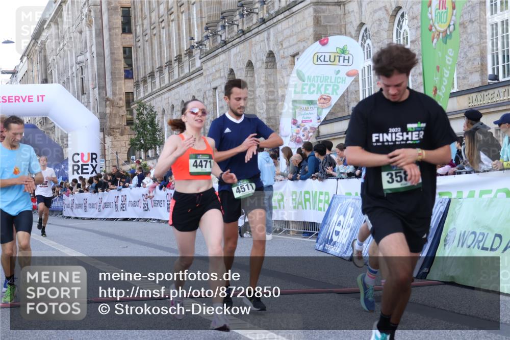 07.09.2025 - BARMER Alsterlauf Strokosch-Dieckow http://msf.ph/oto/8720850 07.09.2025 09:49:09 Ziel 2324, 2941, 2960, 3587, 3983, 4471, 4511, 5082, 5284, 5900, 6295, 8102, 8422 meine-sportfotos.de