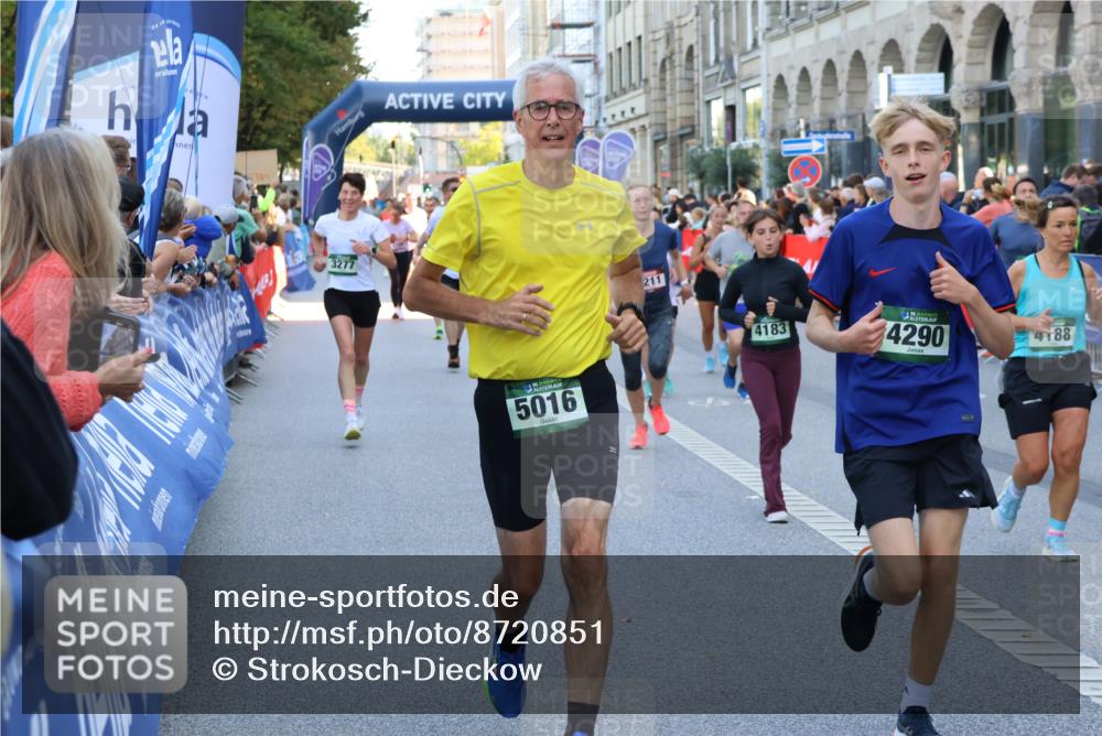 07.09.2025 - BARMER Alsterlauf Strokosch-Dieckow http://msf.ph/oto/8720851 07.09.2025 09:59:10 Ziel 2348, 2731, 2739, 2842, 3116, 3155, 3264, 3283, 3309, 3369, 3415, 3437, 3438, 3569, 3570, 3763, 4104, 4176, 4197, 4463, 4590, 4760, 4840, 4871, 4984, 5038, 5048, 5437, 5707, 6118, 6226, 6227, 8379, 8398, 8447 meine-sportfotos.de