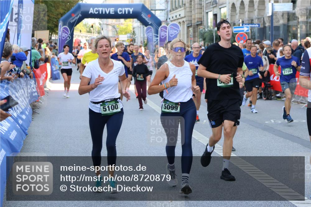 07.09.2025 - BARMER Alsterlauf Strokosch-Dieckow http://msf.ph/oto/8720879 07.09.2025 09:59:06 Ziel 2193, 2423, 2612, 2731, 2739, 2832, 2842, 3155, 3264, 3415, 3437, 3438, 3569, 3570, 3763, 3899, 4104, 4463, 4760, 4840, 5038, 5048, 5437, 5707, 6118, 6226, 6227, 8379, 8398, 8447 meine-sportfotos.de