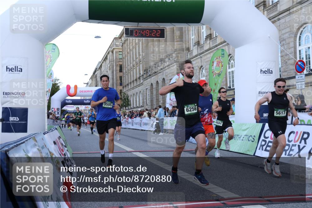07.09.2025 - BARMER Alsterlauf Strokosch-Dieckow http://msf.ph/oto/8720880 07.09.2025 09:49:20 Ziel 2769, 2790, 3505, 3530, 4684, 5095, 5219, 5273, 5284, 5617, 5725, 5740, 6256, 8291 meine-sportfotos.de