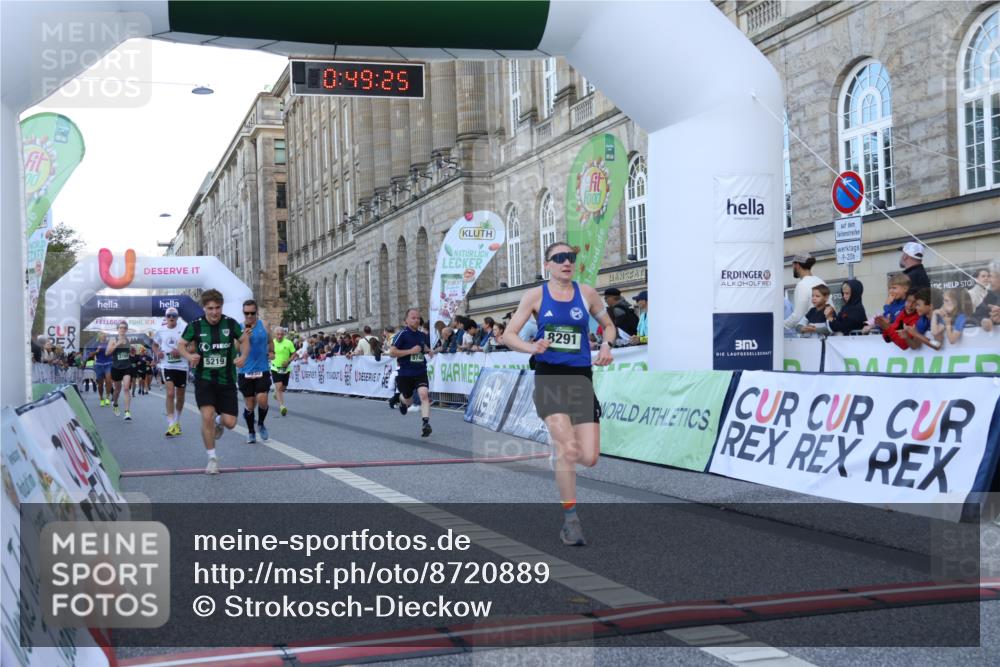 07.09.2025 - BARMER Alsterlauf Strokosch-Dieckow http://msf.ph/oto/8720889 07.09.2025 09:49:23 Ziel 2769, 2790, 3505, 3530, 3588, 4684, 5095, 5219, 5273, 5617, 5725, 5740, 6203, 6256, 8291 meine-sportfotos.de