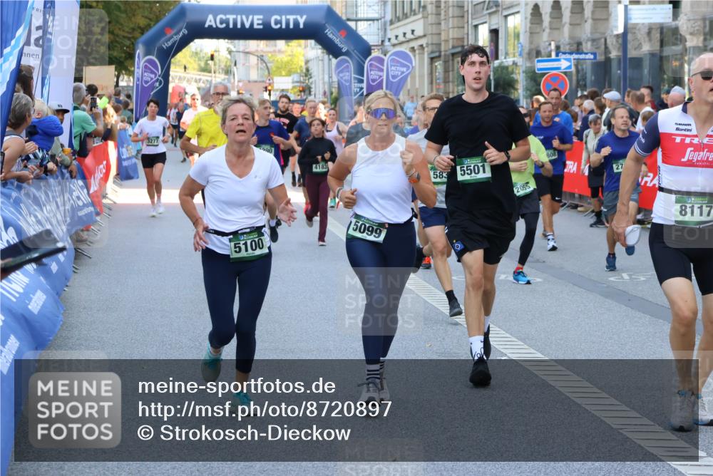 07.09.2025 - BARMER Alsterlauf Strokosch-Dieckow http://msf.ph/oto/8720897 07.09.2025 09:59:05 Ziel 2193, 2423, 2612, 2731, 2739, 2832, 2842, 3155, 3264, 3415, 3437, 3438, 3569, 3570, 3763, 3899, 3909, 4104, 4463, 4760, 4840, 5038, 5048, 5437, 5707, 5996, 6118, 6326, 8379, 8398, 8447 meine-sportfotos.de