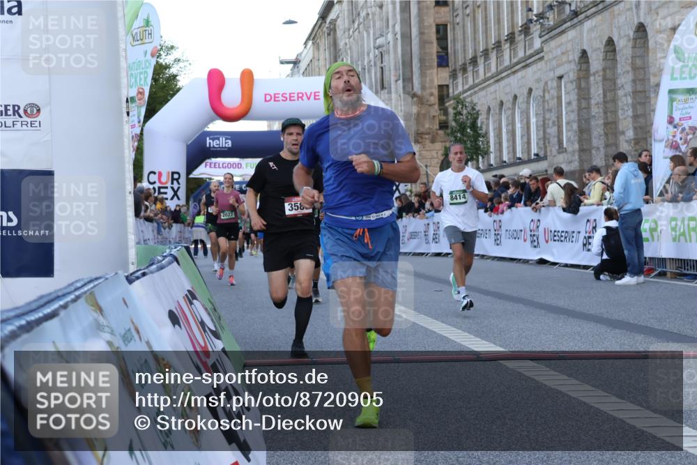 07.09.2025 - BARMER Alsterlauf Strokosch-Dieckow http://msf.ph/oto/8720905 07.09.2025 09:49:29 Ziel 2027, 2769, 2790, 2899, 2921, 3450, 3530, 3588, 4171, 4611, 4612, 5095, 5219, 5725, 5740, 6203, 8414 meine-sportfotos.de