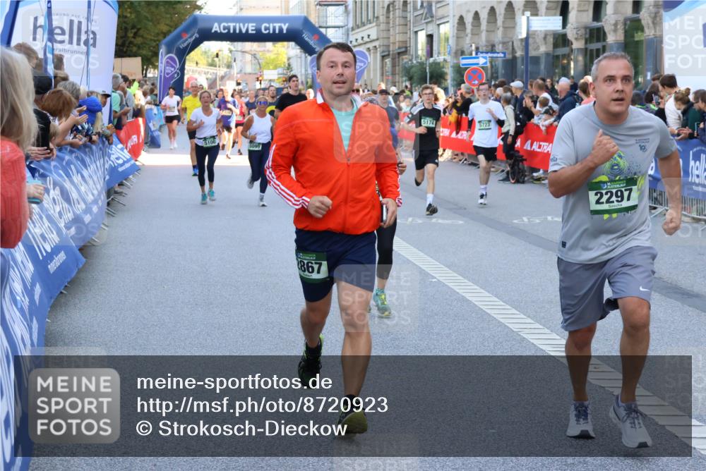 07.09.2025 - BARMER Alsterlauf Strokosch-Dieckow http://msf.ph/oto/8720923 07.09.2025 09:59:01 Ziel 2193, 2303, 2423, 2612, 2739, 2832, 3155, 3264, 3415, 3437, 3438, 3569, 3570, 3763, 3899, 3909, 4104, 4241, 4463, 4760, 4840, 5038, 5106, 5437, 5667, 5707, 5819, 5996, 6189, 6326, 8379, 8398, 8447 meine-sportfotos.de