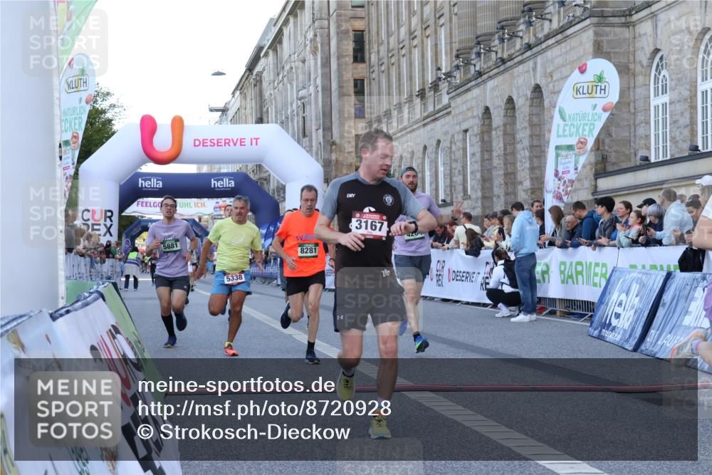 07.09.2025 - BARMER Alsterlauf Strokosch-Dieckow http://msf.ph/oto/8720928 07.09.2025 09:49:40 Ziel 2854, 2855, 3120, 3167, 3449, 3565, 3694, 4204, 4611, 4612, 4797, 5338, 5474, 5717, 5820, 5881, 5958, 6233, 6328, 8281 meine-sportfotos.de