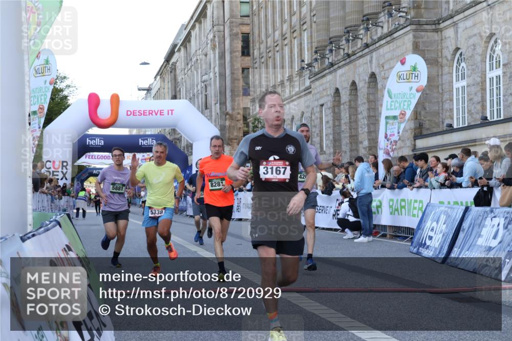 07.09.2025 - BARMER Alsterlauf Strokosch-Dieckow http://msf.ph/oto/8720929 07.09.2025 09:49:41 Ziel 2854, 2855, 3120, 3167, 3449, 3565, 3694, 4204, 4611, 4612, 4797, 5338, 5474, 5717, 5820, 5881, 5958, 6233, 6328, 8281 meine-sportfotos.de