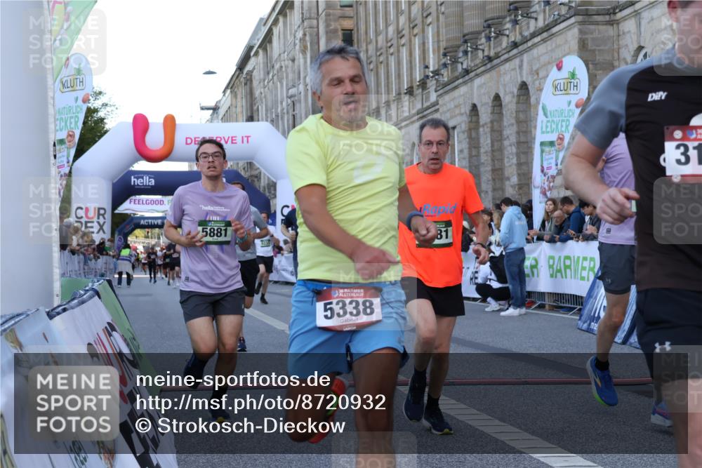 07.09.2025 - BARMER Alsterlauf Strokosch-Dieckow http://msf.ph/oto/8720932 07.09.2025 09:49:42 Ziel 2854, 2855, 3120, 3167, 3449, 3565, 3694, 4204, 4797, 5338, 5474, 5717, 5820, 5881, 5958, 6233, 6328, 8281 meine-sportfotos.de