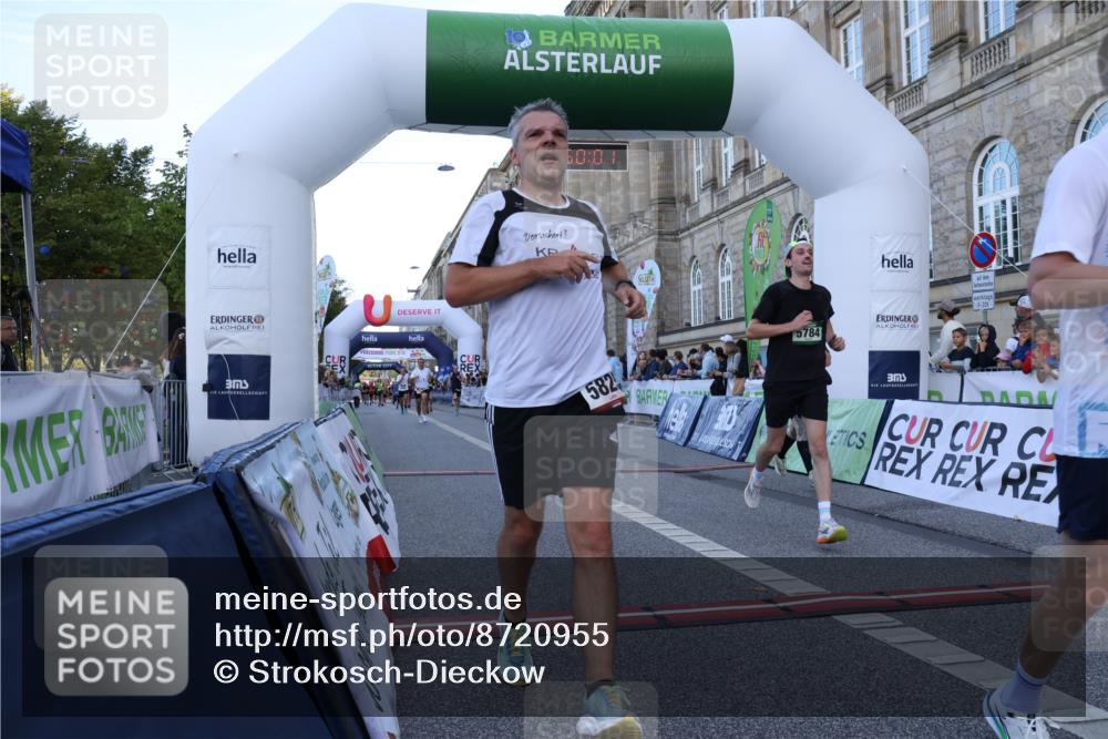 07.09.2025 - BARMER Alsterlauf Strokosch-Dieckow http://msf.ph/oto/8720955 07.09.2025 09:49:59 Ziel 2164, 4363, 4637, 5067, 5187, 5784, 5825, 5870, 8092, 8311, 8312 meine-sportfotos.de