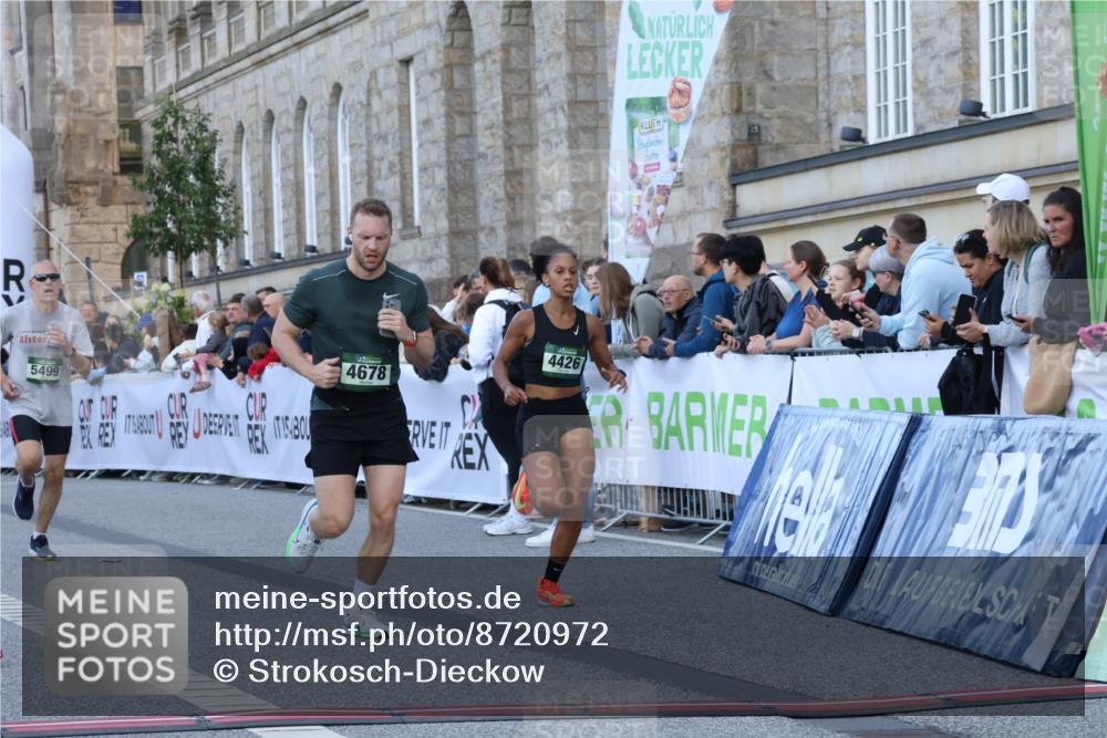 07.09.2025 - BARMER Alsterlauf Strokosch-Dieckow http://msf.ph/oto/8720972 07.09.2025 09:50:12 Ziel 1029, 2147, 2402, 2881, 2889, 3567, 3818, 4426, 4481, 4535, 4678, 4826, 5091, 5230, 5499, 5823, 6290, 8207 meine-sportfotos.de