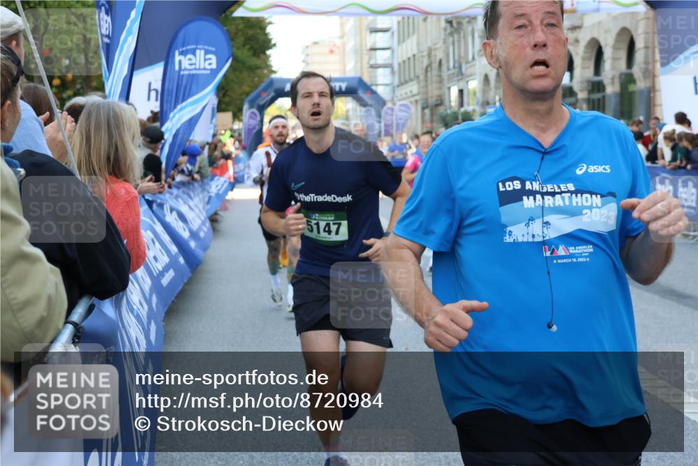 07.09.2025 - BARMER Alsterlauf Strokosch-Dieckow http://msf.ph/oto/8720984 07.09.2025 09:58:47 Ziel 2055, 2270, 2303, 2786, 2808, 2993, 3075, 3081, 3222, 3252, 3277, 3414, 3492, 3667, 3709, 3710, 3909, 4123, 4183, 4188, 4225, 4226, 4241, 4290, 4299, 4700, 4801, 4940, 5106, 5174, 5211, 5313, 5335, 5518, 5552, 5667, 5819, 5834, 5996, 6064, 6157, 6189, 6326 meine-sportfotos.de