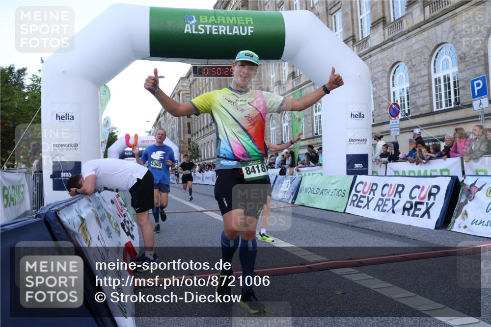 07.09.2025 - BARMER Alsterlauf Strokosch-Dieckow http://msf.ph/oto/8721006 07.09.2025 09:50:27 Ziel 2301, 2484, 3030, 3404, 3579, 4043, 4308, 4326, 4924, 5460, 8262, 8418 meine-sportfotos.de
