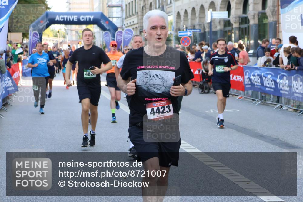 07.09.2025 - BARMER Alsterlauf Strokosch-Dieckow http://msf.ph/oto/8721007 07.09.2025 09:58:41 Ziel 2055, 2270, 2786, 2808, 2993, 3075, 3081, 3222, 3252, 3277, 3414, 3492, 3667, 3709, 3710, 4123, 4183, 4188, 4225, 4226, 4290, 4299, 4700, 4801, 4940, 5016, 5099, 5100, 5174, 5211, 5313, 5335, 5501, 5518, 5548, 5552, 5723, 5834, 5838, 6064, 6157, 8117 meine-sportfotos.de