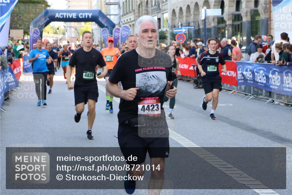 07.09.2025 - BARMER Alsterlauf Strokosch-Dieckow http://msf.ph/oto/8721014 07.09.2025 09:58:41 Ziel 2055, 2270, 2786, 2808, 2993, 3075, 3081, 3222, 3252, 3277, 3414, 3492, 3667, 3709, 3710, 4123, 4183, 4188, 4225, 4226, 4290, 4299, 4700, 4801, 4940, 5016, 5099, 5100, 5174, 5211, 5313, 5335, 5501, 5518, 5548, 5552, 5723, 5834, 5838, 6064, 6157, 8117 meine-sportfotos.de