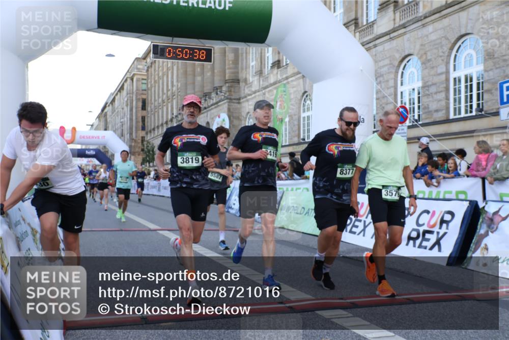 07.09.2025 - BARMER Alsterlauf Strokosch-Dieckow http://msf.ph/oto/8721016 07.09.2025 09:50:37 Ziel 2328, 2697, 2906, 3032, 3299, 3579, 3819, 4326, 4924, 4988, 5215, 5372, 5428, 5587, 5722, 5776, 5812, 6133, 6311, 8377, 8415, 8419 meine-sportfotos.de