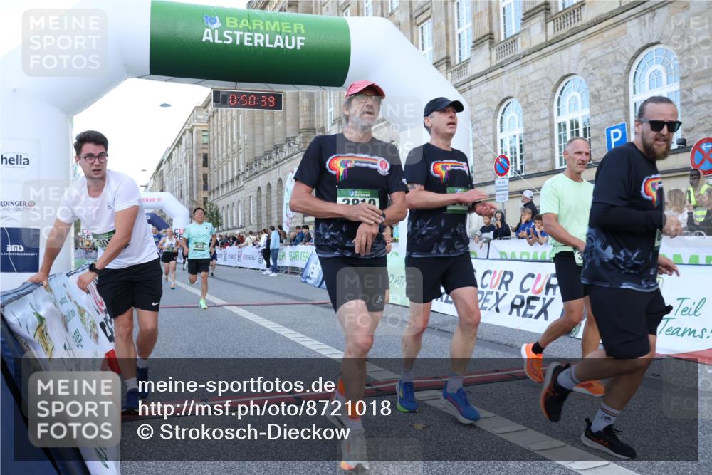 07.09.2025 - BARMER Alsterlauf Strokosch-Dieckow http://msf.ph/oto/8721018 07.09.2025 09:50:37 Ziel 2328, 2697, 2906, 3032, 3299, 3579, 3819, 4326, 4924, 4988, 5215, 5372, 5428, 5587, 5722, 5776, 5812, 6133, 6311, 8377, 8415, 8419 meine-sportfotos.de