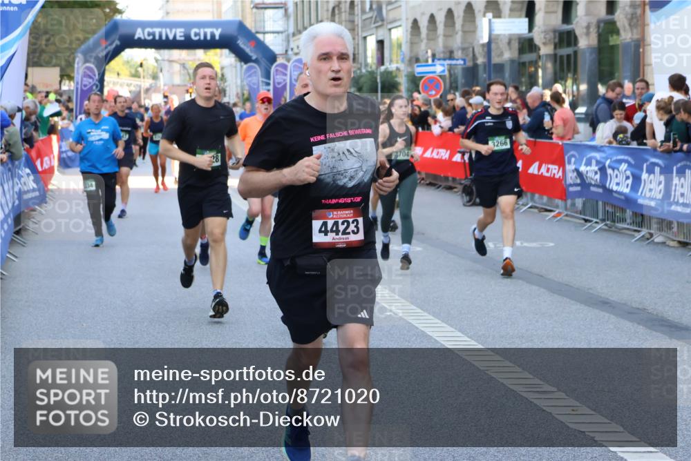 07.09.2025 - BARMER Alsterlauf Strokosch-Dieckow http://msf.ph/oto/8721020 07.09.2025 09:58:41 Ziel 2055, 2270, 2786, 2808, 2993, 3075, 3081, 3222, 3252, 3277, 3414, 3492, 3667, 3709, 3710, 4123, 4183, 4188, 4225, 4226, 4290, 4299, 4700, 4801, 4940, 5016, 5099, 5100, 5174, 5211, 5313, 5335, 5501, 5518, 5548, 5552, 5723, 5834, 5838, 6064, 6157, 8117 meine-sportfotos.de