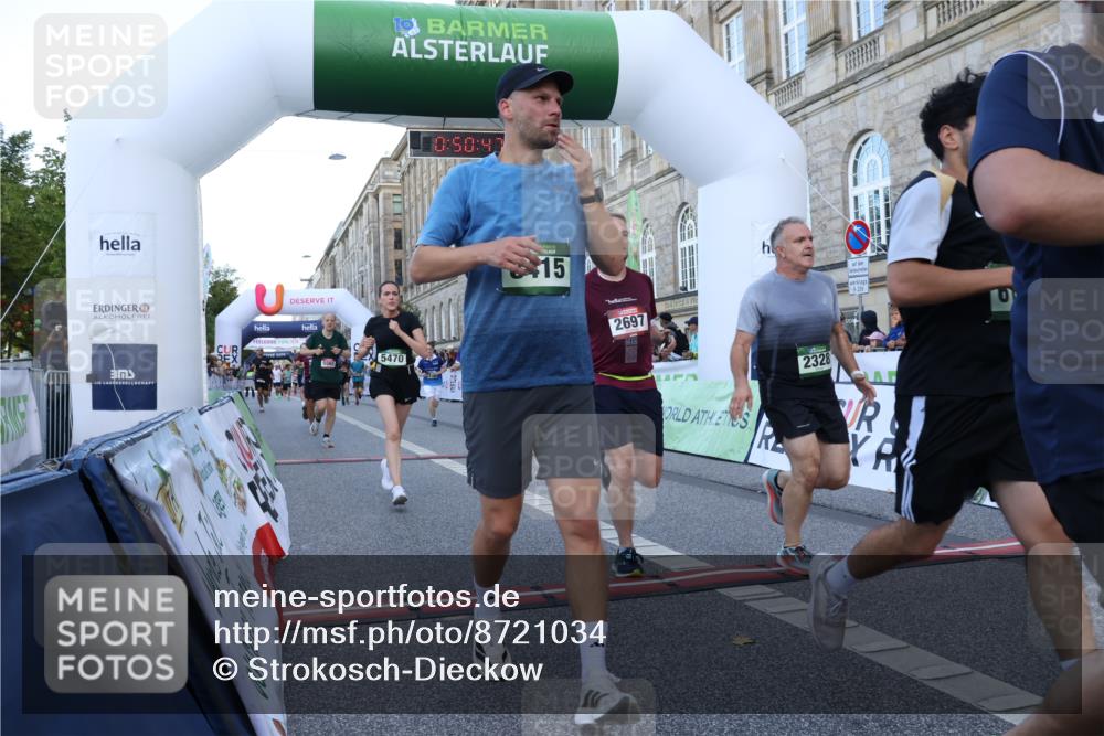 07.09.2025 - BARMER Alsterlauf Strokosch-Dieckow http://msf.ph/oto/8721034 07.09.2025 09:50:45 Ziel 2328, 2697, 2906, 2912, 2985, 3037, 3175, 3195, 3299, 3320, 3728, 3858, 3896, 4988, 5215, 5372, 5425, 5470, 5565, 5722, 5776, 5812, 6133, 6252, 8250, 8415 meine-sportfotos.de