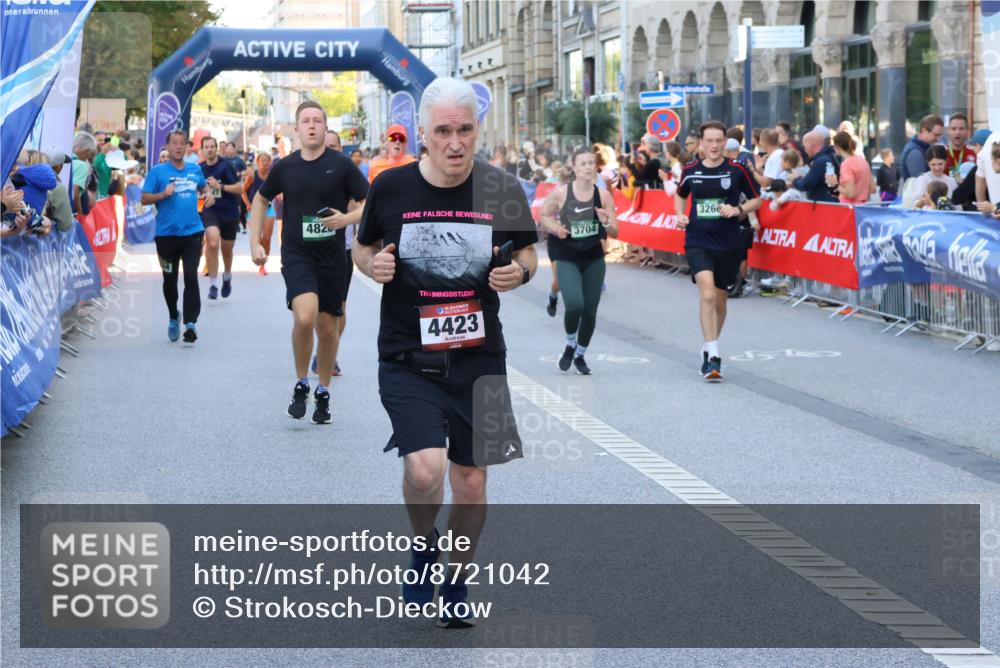 07.09.2025 - BARMER Alsterlauf Strokosch-Dieckow http://msf.ph/oto/8721042 07.09.2025 09:58:40 Ziel 2055, 2270, 2786, 2808, 2993, 3075, 3081, 3222, 3252, 3277, 3414, 3492, 3667, 3709, 3710, 4123, 4183, 4188, 4225, 4226, 4242, 4290, 4299, 4700, 4801, 4940, 5016, 5099, 5100, 5174, 5211, 5313, 5335, 5501, 5518, 5548, 5552, 5723, 5834, 5838, 6064, 6157, 8117 meine-sportfotos.de