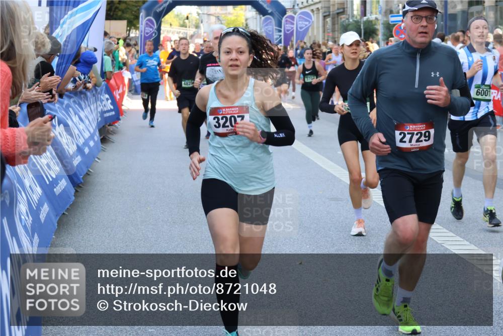 07.09.2025 - BARMER Alsterlauf Strokosch-Dieckow http://msf.ph/oto/8721048 07.09.2025 09:58:38 Ziel 2055, 2270, 2786, 2808, 3075, 3081, 3222, 3252, 3277, 3414, 3492, 3709, 3710, 4183, 4188, 4219, 4225, 4226, 4242, 4290, 4299, 4700, 4801, 4940, 5016, 5099, 5100, 5174, 5211, 5313, 5335, 5501, 5518, 5548, 5723, 5834, 5838, 5882, 6064, 6157, 8117, 8239 meine-sportfotos.de