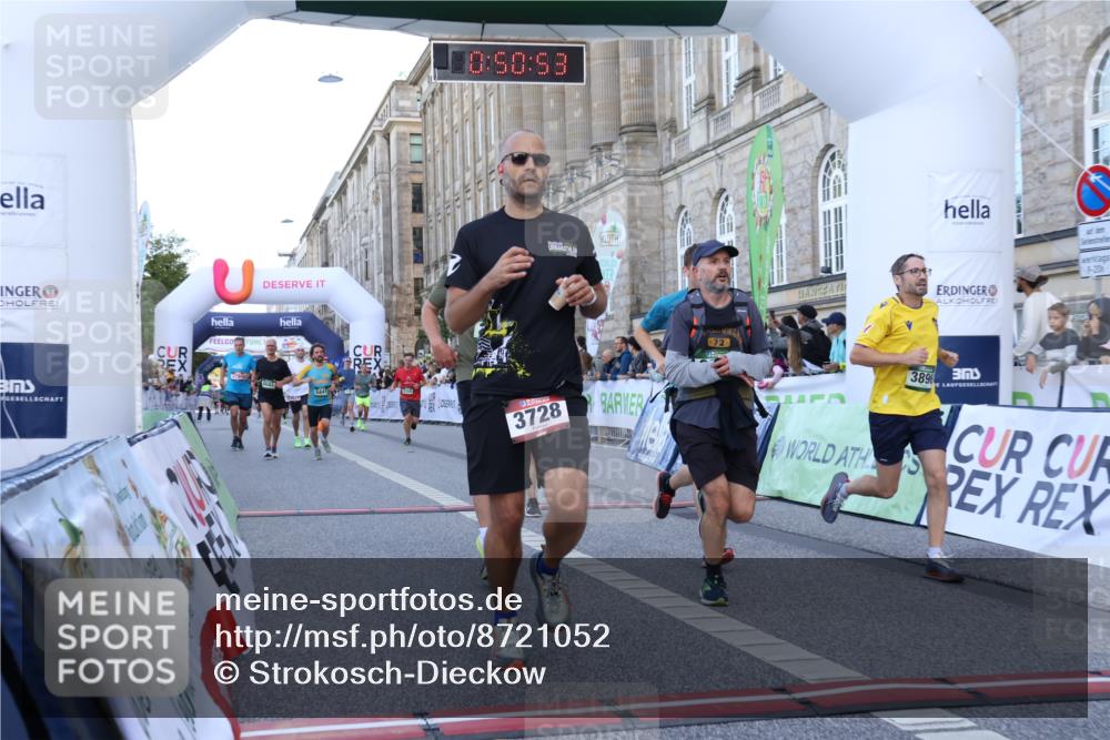 07.09.2025 - BARMER Alsterlauf Strokosch-Dieckow http://msf.ph/oto/8721052 07.09.2025 09:50:51 Ziel 2122, 2794, 2912, 2985, 3037, 3158, 3175, 3195, 3320, 3728, 3858, 3896, 4160, 4164, 4336, 5425, 5441, 5565, 5579, 5642, 6252, 8043, 8249, 8250 meine-sportfotos.de