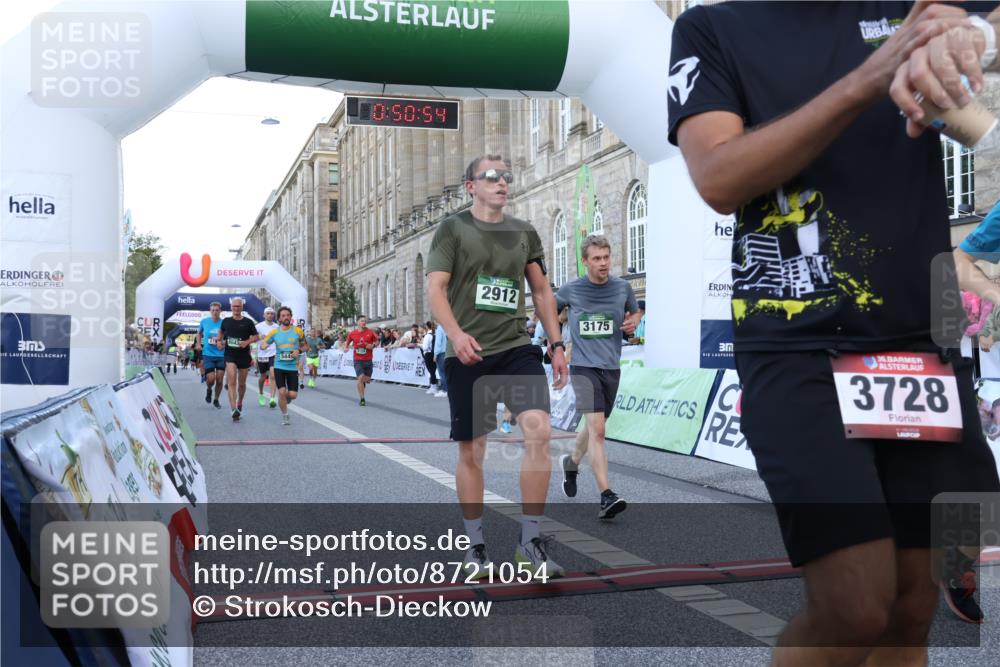 07.09.2025 - BARMER Alsterlauf Strokosch-Dieckow http://msf.ph/oto/8721054 07.09.2025 09:50:52 Ziel 2122, 2794, 2912, 2985, 3037, 3158, 3175, 3195, 3320, 3728, 3858, 3896, 4160, 4164, 4336, 4663, 5425, 5441, 5579, 5642, 6252, 8043, 8249, 8250 meine-sportfotos.de