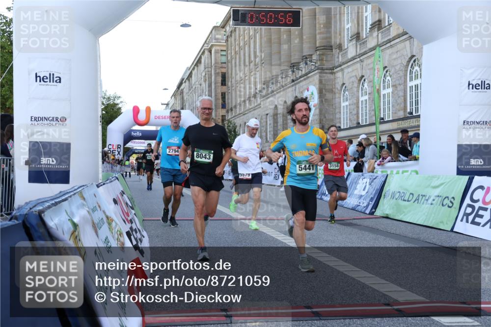 07.09.2025 - BARMER Alsterlauf Strokosch-Dieckow http://msf.ph/oto/8721059 07.09.2025 09:50:55 Ziel 2122, 2794, 2912, 3158, 3175, 3728, 3858, 3896, 4160, 4164, 4336, 4663, 5318, 5441, 5579, 5642, 5661, 6235, 8043, 8249, 8250 meine-sportfotos.de
