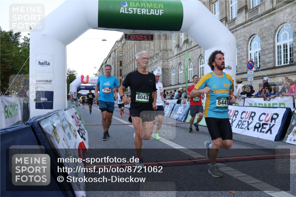 07.09.2025 - BARMER Alsterlauf Strokosch-Dieckow http://msf.ph/oto/8721062 07.09.2025 09:50:55 Ziel 2122, 2794, 2912, 3158, 3175, 3728, 3858, 3896, 4160, 4164, 4336, 4663, 5318, 5441, 5579, 5642, 5661, 6235, 8043, 8249, 8250 meine-sportfotos.de