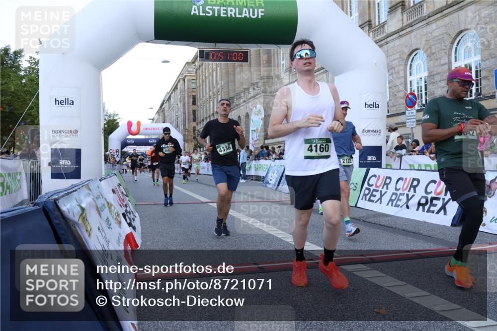 07.09.2025 - BARMER Alsterlauf Strokosch-Dieckow http://msf.ph/oto/8721071 07.09.2025 09:50:58 Ziel 2122, 2794, 3158, 3255, 3510, 4160, 4164, 4336, 4663, 5018, 5316, 5318, 5383, 5441, 5579, 5642, 5661, 6235, 8043, 8240, 8249 meine-sportfotos.de