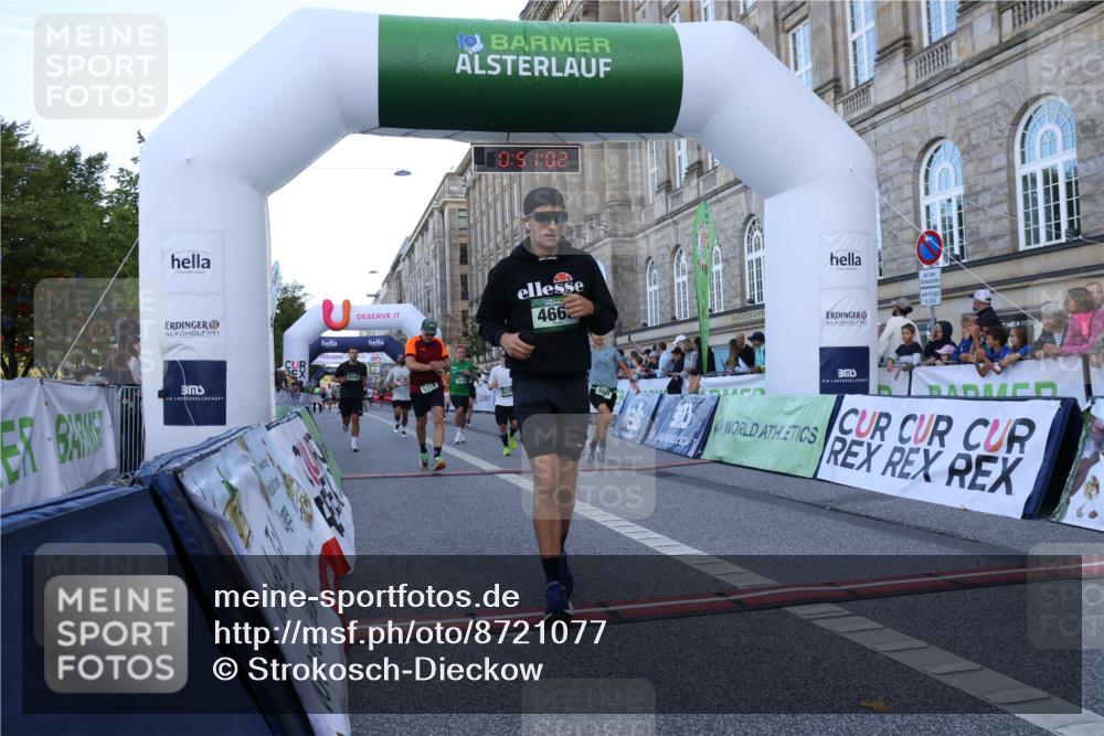 07.09.2025 - BARMER Alsterlauf Strokosch-Dieckow http://msf.ph/oto/8721077 07.09.2025 09:51:01 Ziel 2122, 3255, 3411, 3510, 3623, 4160, 4164, 4336, 4499, 4663, 5018, 5316, 5318, 5383, 5642, 5661, 6235, 8240 meine-sportfotos.de