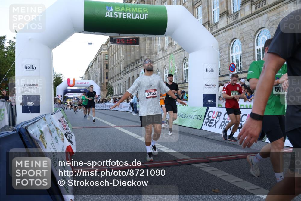 07.09.2025 - BARMER Alsterlauf Strokosch-Dieckow http://msf.ph/oto/8721090 07.09.2025 09:51:05 Ziel 2478, 3255, 3314, 3411, 3510, 3623, 3749, 4499, 5018, 5316, 5318, 5383, 5661, 6107, 6235, 8240 meine-sportfotos.de