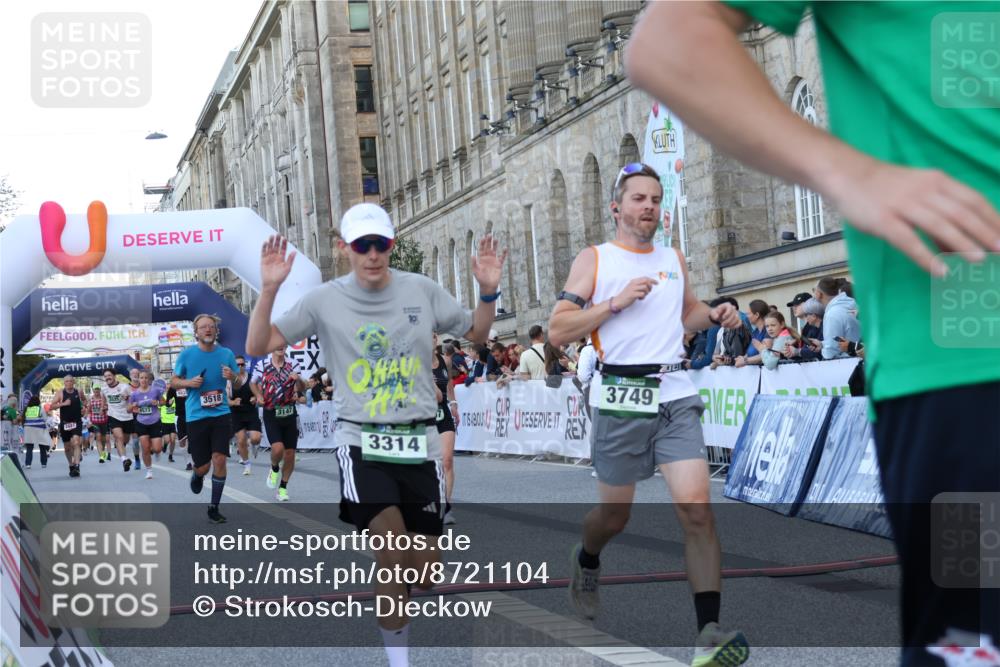 07.09.2025 - BARMER Alsterlauf Strokosch-Dieckow http://msf.ph/oto/8721104 07.09.2025 09:51:10 Ziel 2478, 2897, 2922, 3147, 3148, 3314, 3411, 3443, 3518, 3525, 3623, 3749, 4499, 4573, 5316, 6107, 8105 meine-sportfotos.de