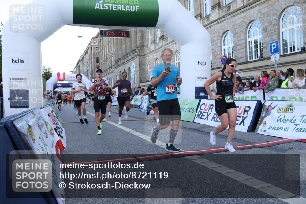 07.09.2025 - BARMER Alsterlauf Strokosch-Dieckow http://msf.ph/oto/8721119 07.09.2025 09:51:15 Ziel 2203, 2478, 2683, 2897, 2922, 3147, 3148, 3314, 3443, 3518, 3525, 3749, 3835, 4573, 4835, 4936, 5028, 6107, 6162, 6176, 8105 meine-sportfotos.de