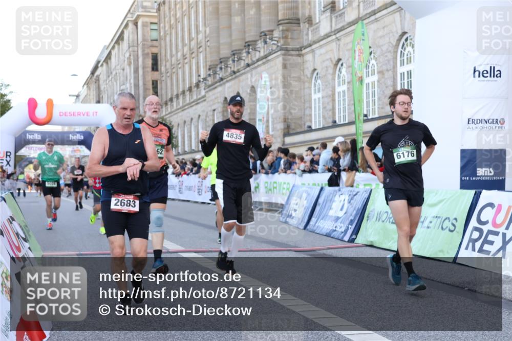 07.09.2025 - BARMER Alsterlauf Strokosch-Dieckow http://msf.ph/oto/8721134 07.09.2025 09:51:19 Ziel 2162, 2203, 2683, 2897, 2900, 2922, 3147, 3148, 3443, 3525, 3835, 4573, 4835, 4936, 5028, 6162, 6176, 8105 meine-sportfotos.de