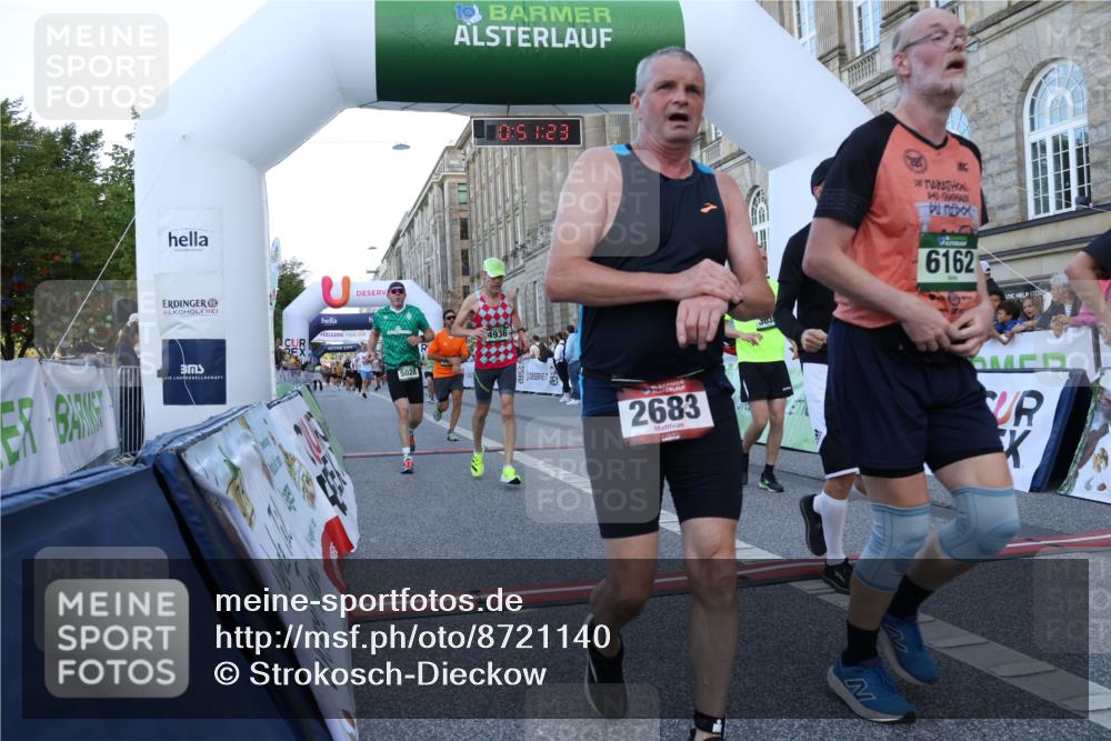 07.09.2025 - BARMER Alsterlauf Strokosch-Dieckow http://msf.ph/oto/8721140 07.09.2025 09:51:21 Ziel 2162, 2203, 2683, 2900, 3443, 3476, 3835, 4573, 4835, 4936, 5028, 5899, 6162, 6176, 8105, 8174 meine-sportfotos.de