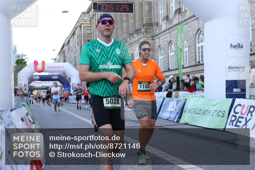 07.09.2025 - BARMER Alsterlauf Strokosch-Dieckow http://msf.ph/oto/8721146 07.09.2025 09:51:24 Ziel 2162, 2203, 2322, 2683, 2900, 3476, 3835, 4835, 4936, 5028, 5455, 5772, 5899, 6162, 6176, 8174, 8318 meine-sportfotos.de