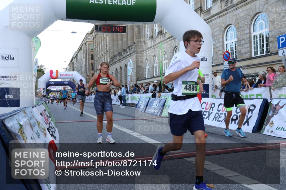 07.09.2025 - BARMER Alsterlauf Strokosch-Dieckow http://msf.ph/oto/8721174 07.09.2025 09:51:38 Ziel 2609, 2802, 3059, 3447, 3538, 3546, 3618, 4161, 4162, 4223, 4300, 4619, 4895, 4992, 5051, 5358 meine-sportfotos.de