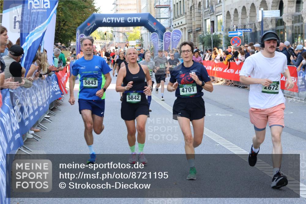 07.09.2025 - BARMER Alsterlauf Strokosch-Dieckow http://msf.ph/oto/8721195 07.09.2025 09:58:11 Ziel 2210, 2375, 2483, 2640, 2729, 2730, 2740, 2803, 3040, 3207, 3266, 3479, 3704, 3813, 4006, 4119, 4135, 4229, 4283, 4423, 4558, 4559, 4828, 4872, 4900, 5147, 5567, 5685, 5793, 5929, 5930, 5981, 6001, 6340, 8042, 8334, 8387, 8388, 8439 meine-sportfotos.de