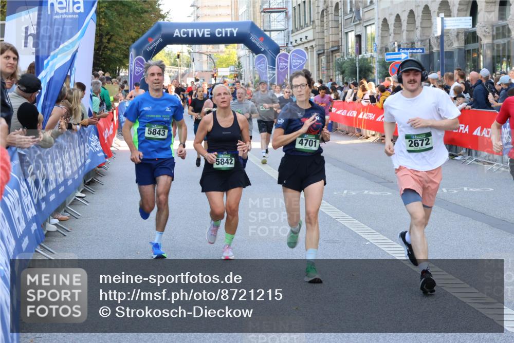 07.09.2025 - BARMER Alsterlauf Strokosch-Dieckow http://msf.ph/oto/8721215 07.09.2025 09:58:11 Ziel 2210, 2375, 2483, 2640, 2729, 2730, 2740, 2803, 3040, 3207, 3266, 3479, 3704, 3813, 4006, 4119, 4135, 4229, 4283, 4423, 4558, 4559, 4828, 4872, 4900, 5147, 5567, 5685, 5793, 5929, 5930, 5981, 6001, 6340, 8042, 8334, 8387, 8388, 8439 meine-sportfotos.de