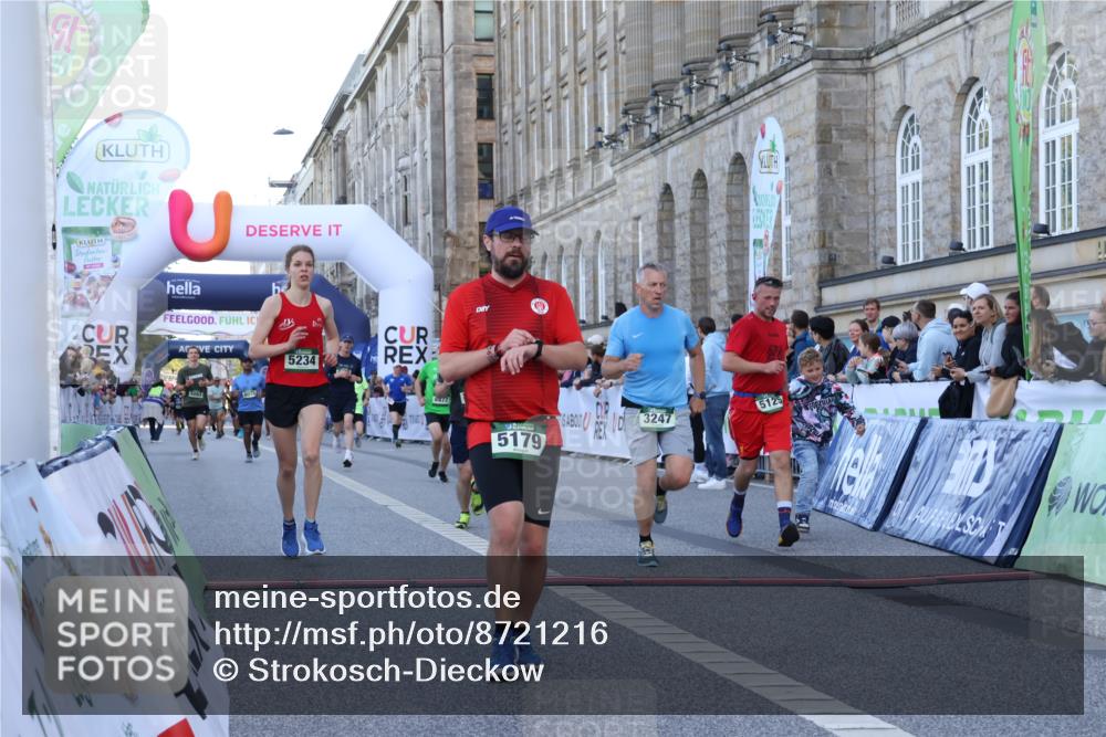 07.09.2025 - BARMER Alsterlauf Strokosch-Dieckow http://msf.ph/oto/8721216 07.09.2025 09:51:56 Ziel 2879, 3247, 4157, 4173, 5063, 5125, 5179, 5234, 5376, 5710, 5807, 8075, 8200, 8292, 8477 meine-sportfotos.de