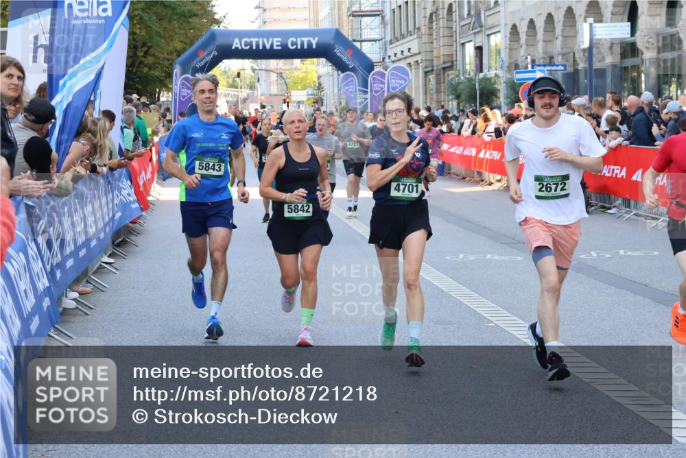 07.09.2025 - BARMER Alsterlauf Strokosch-Dieckow http://msf.ph/oto/8721218 07.09.2025 09:58:11 Ziel 2210, 2375, 2483, 2640, 2729, 2730, 2740, 2803, 3040, 3207, 3266, 3479, 3704, 3813, 4006, 4119, 4135, 4229, 4283, 4423, 4558, 4559, 4828, 4872, 4900, 5147, 5567, 5685, 5793, 5929, 5930, 5981, 6001, 6340, 8042, 8334, 8387, 8388, 8439 meine-sportfotos.de