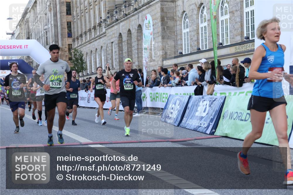 07.09.2025 - BARMER Alsterlauf Strokosch-Dieckow http://msf.ph/oto/8721249 07.09.2025 09:52:10 Ziel 2165, 2242, 2451, 2823, 3099, 3363, 3556, 3601, 3750, 4420, 4795, 4979, 5326, 5643, 5853, 5884, 5886, 5940, 5969, 6254 meine-sportfotos.de
